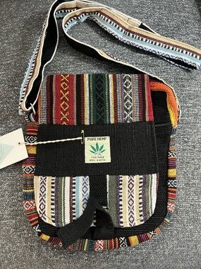 116-NWT Pure Hemp Multicolor Woven Hobo Crossbody Bag